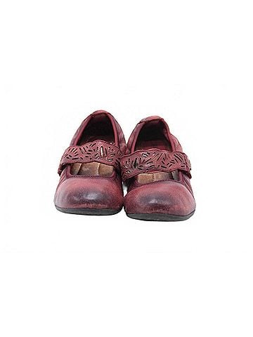 Earth Women's Pilot Mary Jane Flats (view 2)