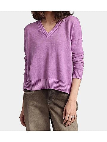 Minnie Rose Cotton Cashmere Boxy V-Neck Sweater in Purple Heart (view 2)