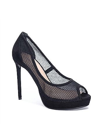 Chinese Laundry Hallsy Platform Pump (view 1)