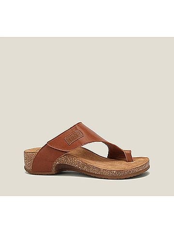 Taos Women's Loop Sandal in Brandy (view 2)