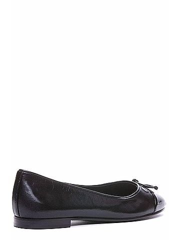 Tory Burch Women's Cap Toe Ballet Flats in Perfect Black (view 2)