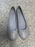 Tory Burch 100% Leather Gray Flats Size 8 1/2 - photo 3