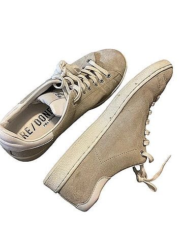 RE/DONE Off-White Casual Sneakers Sneakers (view 1)