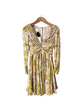 Giambattista Valli Women's Clothing On Sale Up To 90% Off Retail | ThredUp Giambattista Valli Women's Clothing On Sale Up To 90% Off Retail | ThredUp
