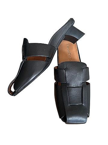 L'Amour Des Pieds Wavan Mule/Clog (view 1)
