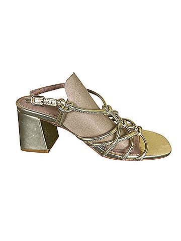 BCBGeneration Dora Heels (view 1)