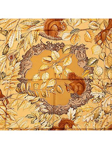 Hermès Casse Noisette Silk Scarf 90 (view 2)