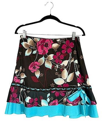 La Belle Casual Skirt (view 1)