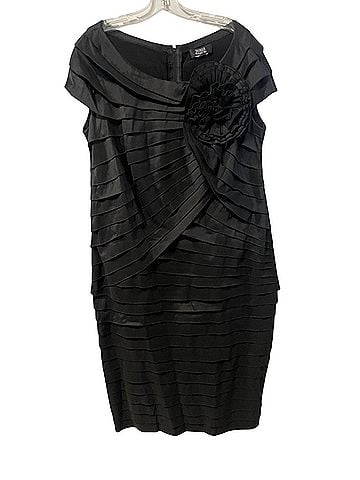 Tadashi Tadashi Collection Too Taffeta Rosette Shutter Pleat  Cocktail  Cocktail Dress (view 2)