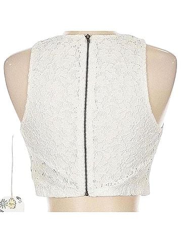 Show Me Your Mumu eyelet lace cropped top Sleeveless Top (view 2)