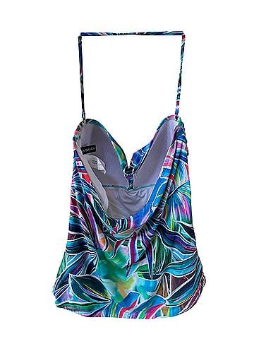 La Blanca Swimsuit Top (view 2)