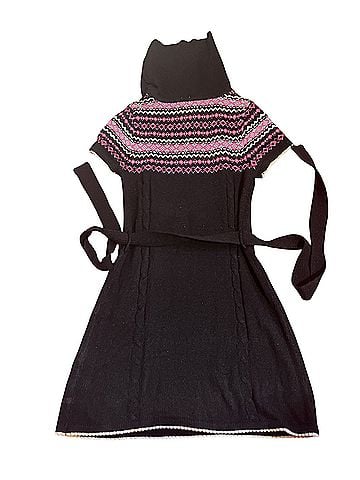 Belle Du Jour Casual Dress (view 2)
