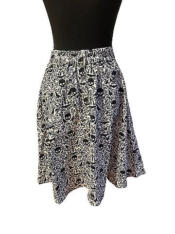 Retrolicious Casual Skirt (view 2)