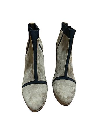 Calvin Klein Ankle Boots (view 2)