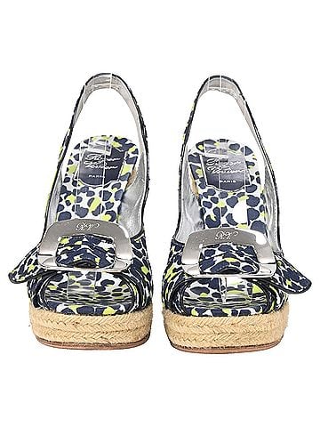 Roger Vivier Roger Vivier Slingback Summer Wedges in Multicolor Canvas (view 2)