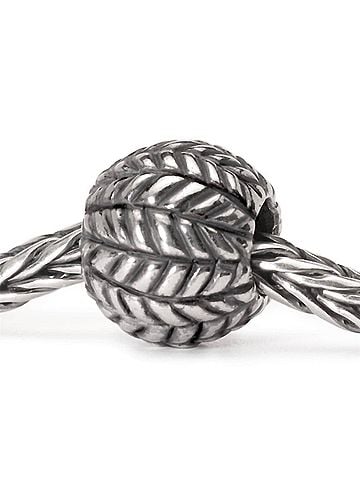 Trollbeads Women's Sweater Bead Charm in Silver (view 2)