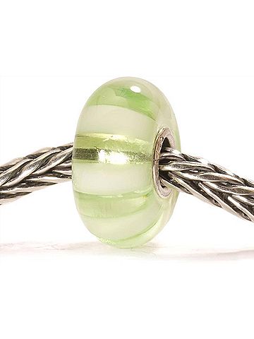 Trollbeads Women's Stripe Glass Bead Charm in Light Green (view 2)