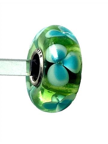Trollbeads Women's Universal Unique Flower Bead Charm in Green/ Blue (view 1)
