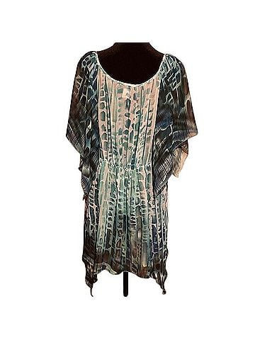 The Pyramid Collection Short Sleeve Blouse (view 2)