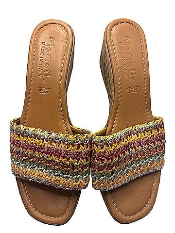 Mariella Wedges (view 1)