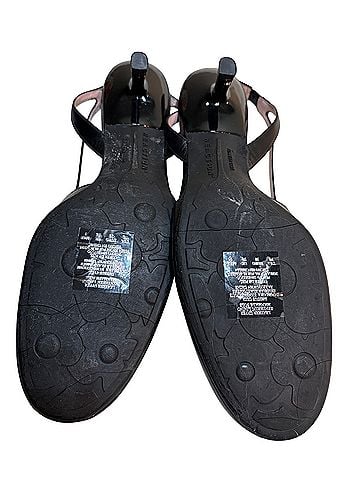 Kenneth Cole REACTION Flats (view 2)