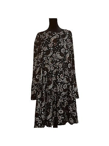 The Pyramid Collection Casual Dress (view 1)