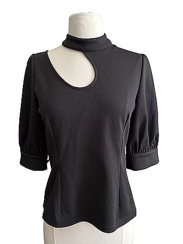 Gracia Short Sleeve Blouse (view 1)