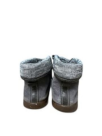 Chaco Castle Rock Chukka Ankle Boots (view 2)