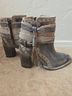 Freebird 100% Leather Gray Tan Ankle Boots Size 8 - photo 3
