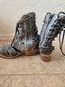 Freebird 100% Leather Gray Tan Sandals Size 8 - photo 4