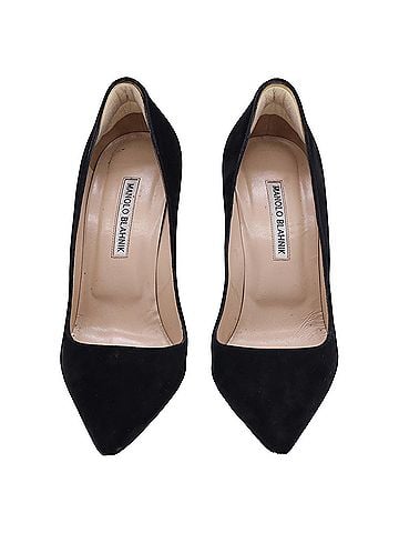 Manolo Blahnik Manolo Blahnik BB Pumps in Black Suede  (view 2)