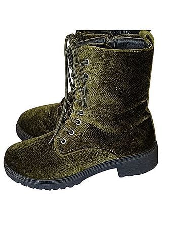 Wanted Boots (view 1)