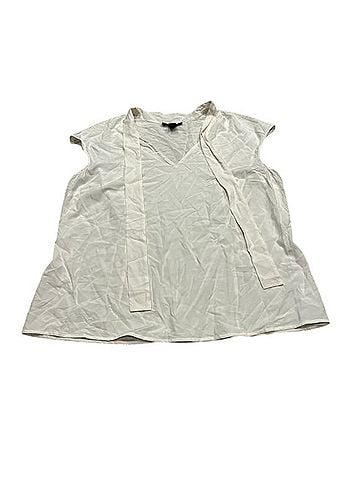 St. John Sleeveless Blouse (view 1)
