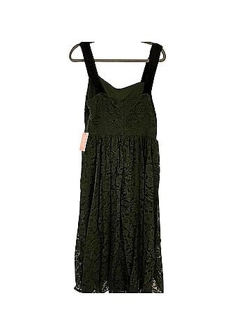 Ivy City Co. Penny Cocktail Dress (view 2)
