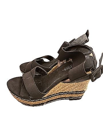 Charles by Charles David Wedges (view 2)