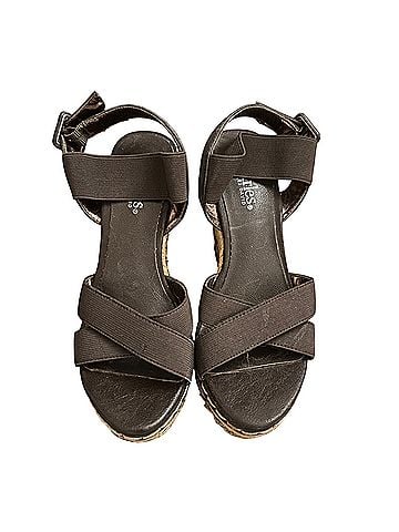 Charles by Charles David Wedges (view 1)