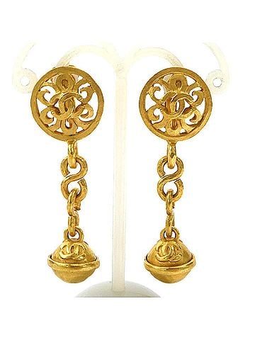 Chanel Chanel earrings, Coco Mark design, metal, gold, women's, e61892c (view 1)