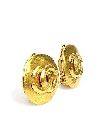 Chanel Chanel earrings, Coco Mark design, metal, gold, women's, e61890j (view 2)