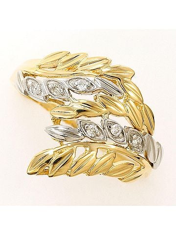 Unbranded Platinum (PT) and yellow gold (18K) ring with diamond (carat weight not stamped). Total weight: 3.2g. Jewelry. (view 1)