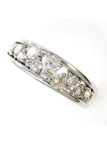 Unbranded 18K (18-karat white gold) ring with 0.55ct diamond, total weight 3.6g. Jewelry. (view 1)