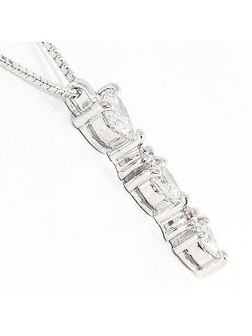 Unbranded 18K (18-karat white gold) necklace with 0.55ct diamonds and 0.04ct pink diamonds. Total weight 3.6g. 45cm length. Jewelry. (view 2)