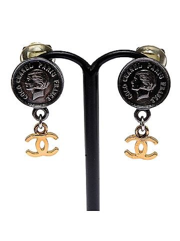Chanel Chanel Coin Coco Mark Women's Earrings Metal (view 1)