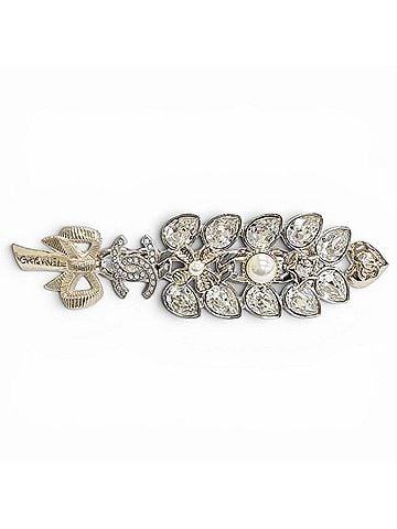 Chanel CHANEL B24K ABE476 Coco Mark Heart Ribbon Bijou Leaf Brooch Gold Made in Italy Women's with Box (view 1)