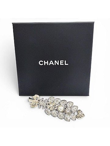 Chanel CHANEL B24K ABE476 Coco Mark Heart Ribbon Bijou Leaf Brooch Gold Made in Italy Women's with Box (view 2)