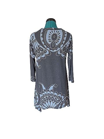 Philosophy 3/4 Sleeve Top (view 2)