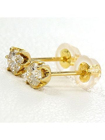 Unbranded 18K (18-karat) yellow gold earrings with two 0.15-carat diamonds. Total weight approximately 0.5g. Jewelry. (view 1)