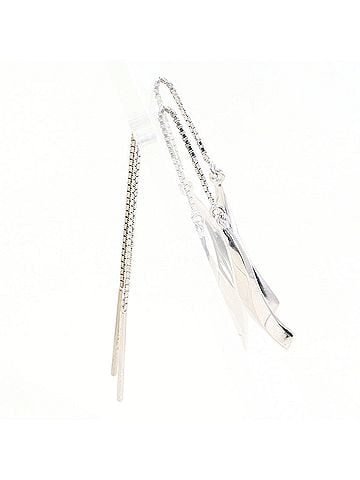 Unbranded 18K (18-karat white gold) earrings, total weight 1.8g, jewelry. (view 2)