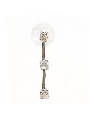 Unbranded 18K (18-karat white gold) single earring with 0.1ct diamond, total weight 0.2g. Jewelry. (view 1)