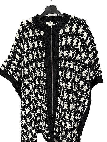 Lafayette 148 New York Women's Cotton-Wool Houndstooth Poncho in Black/White (view 2)
