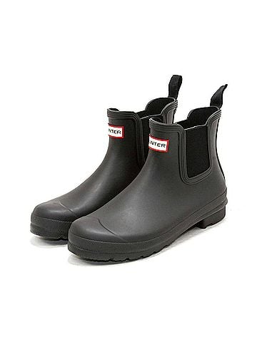 Hunter Women's Original Chelsea Boots in Black (view 2)